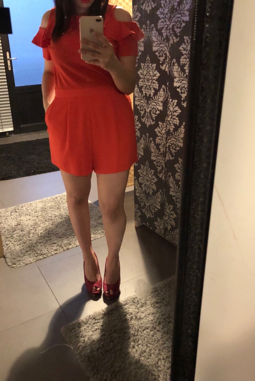 Taze tavşan escort Agrippine Olgun Escort Bayan